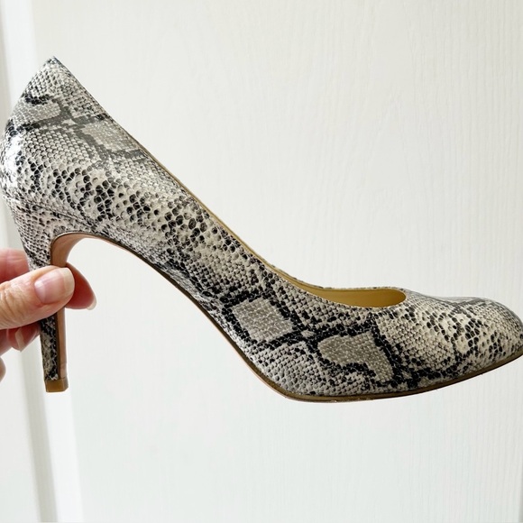 Expression Grey Snakeskin Patterned High Heels Leather Pumps Size 8 - Picture 13 of 16